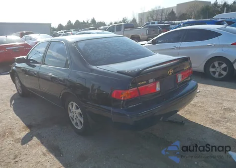 2000 Toyota Camry Le from USA, damaged, VIN JT2BG22K3Y0516906